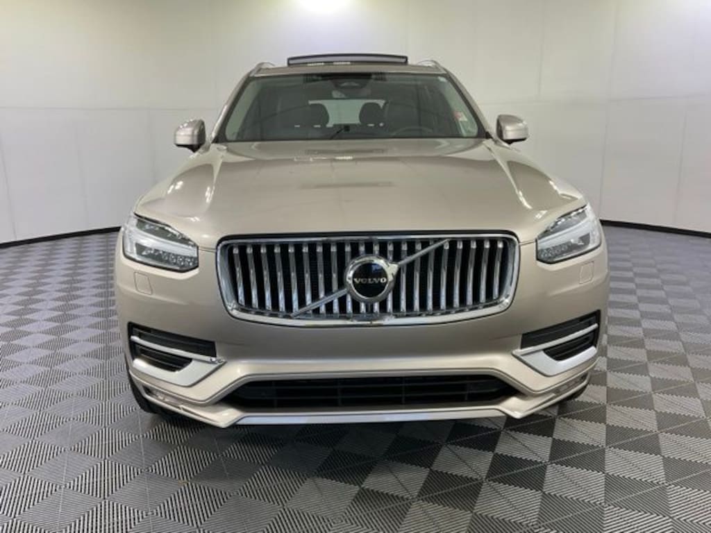Certified 2024 Volvo XC90 B5 Core Bright SUV