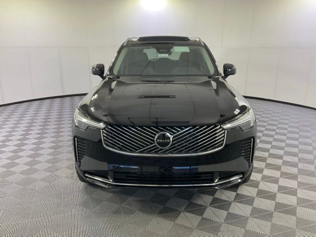 Used 2026 Volvo XC90 B5 Core SUV