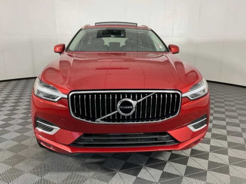 Used 2019 Volvo XC60 Hybrid T8 Inscription SUV