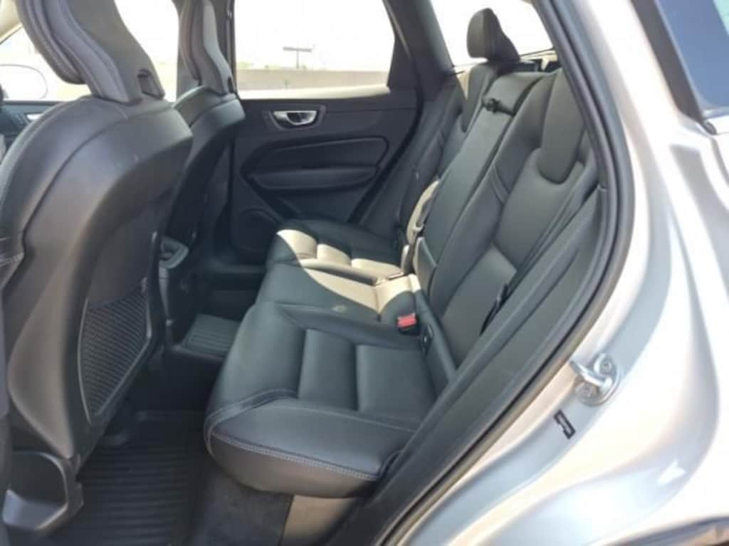 Used 2023 Volvo XC60 Recharge Plug-In Hybrid Ultimate Bright SUV