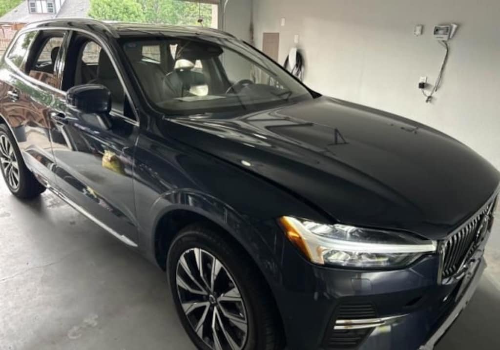 Used 2023 Volvo XC60 B5 AWD Plus Bright SUV