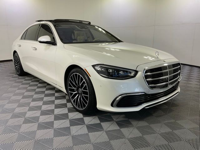 2022 Mercedes Benz S 500 4MATIC photo 3