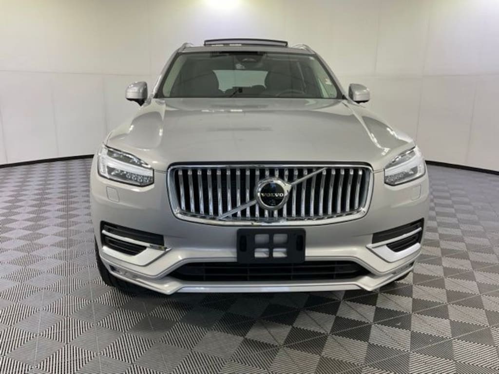 Used 2025 Volvo XC90 B6 Plus 7-Seater SUV