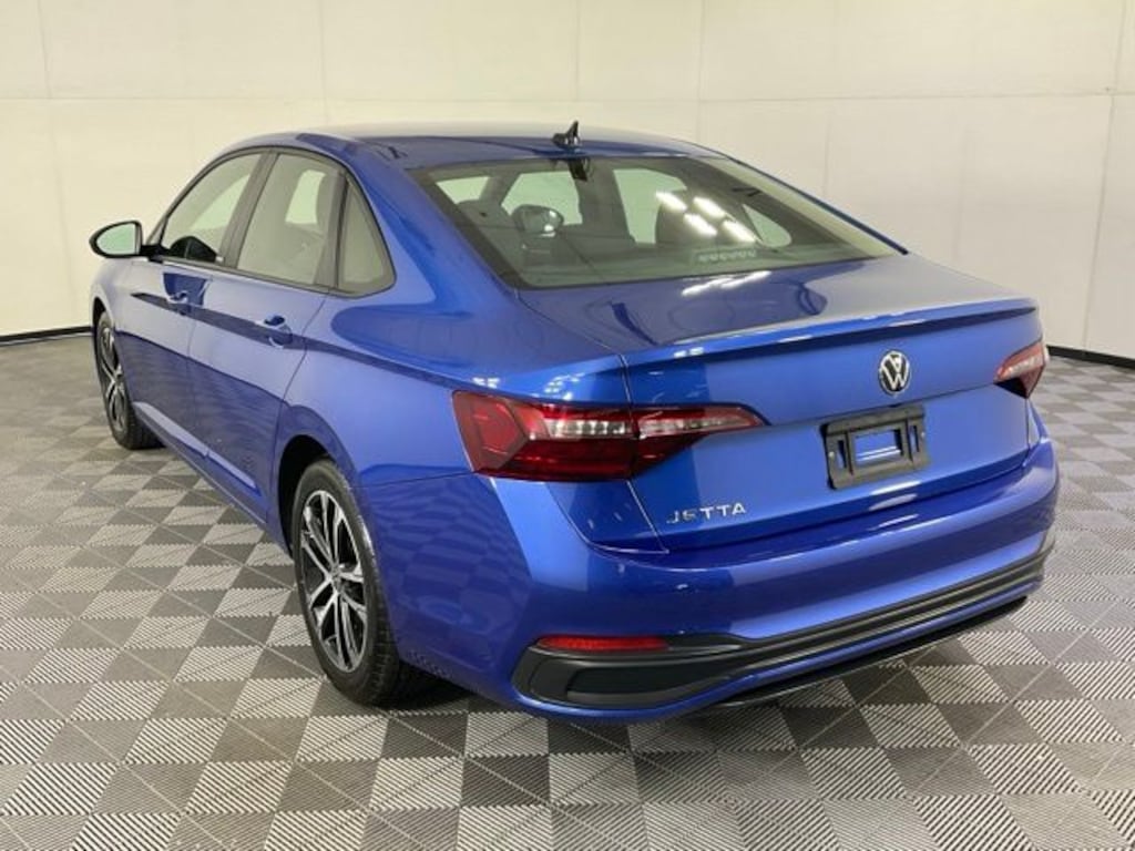 Used 2023 Volkswagen Jetta 1.5T Sport Sedan