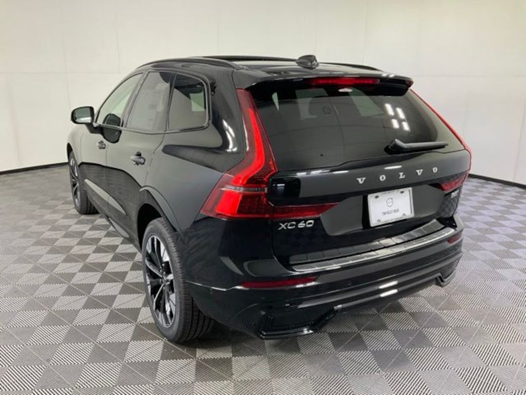 Used 2026 Volvo XC60 B5 Plus SUV