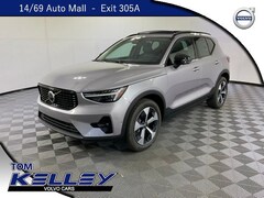 2026 Volvo XC40 B5 Plus SUV
