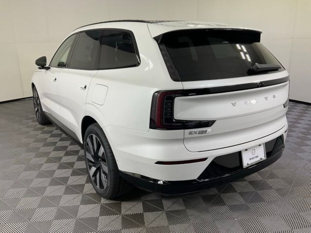New 2025 Volvo EX90 Twin Motor Performance Ultra 6-Seater SUV