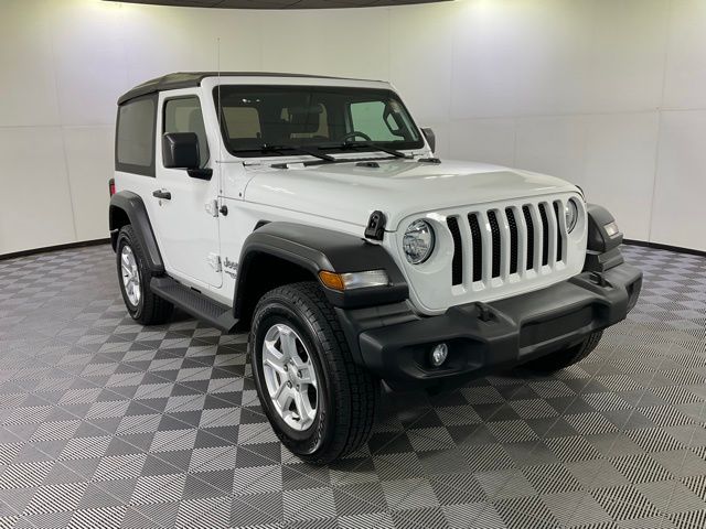 2020 Jeep Wrangler Sport S photo 3