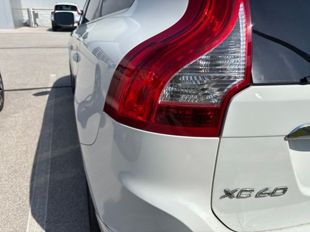 Used 2016 Volvo XC60 T5 Premier SUV