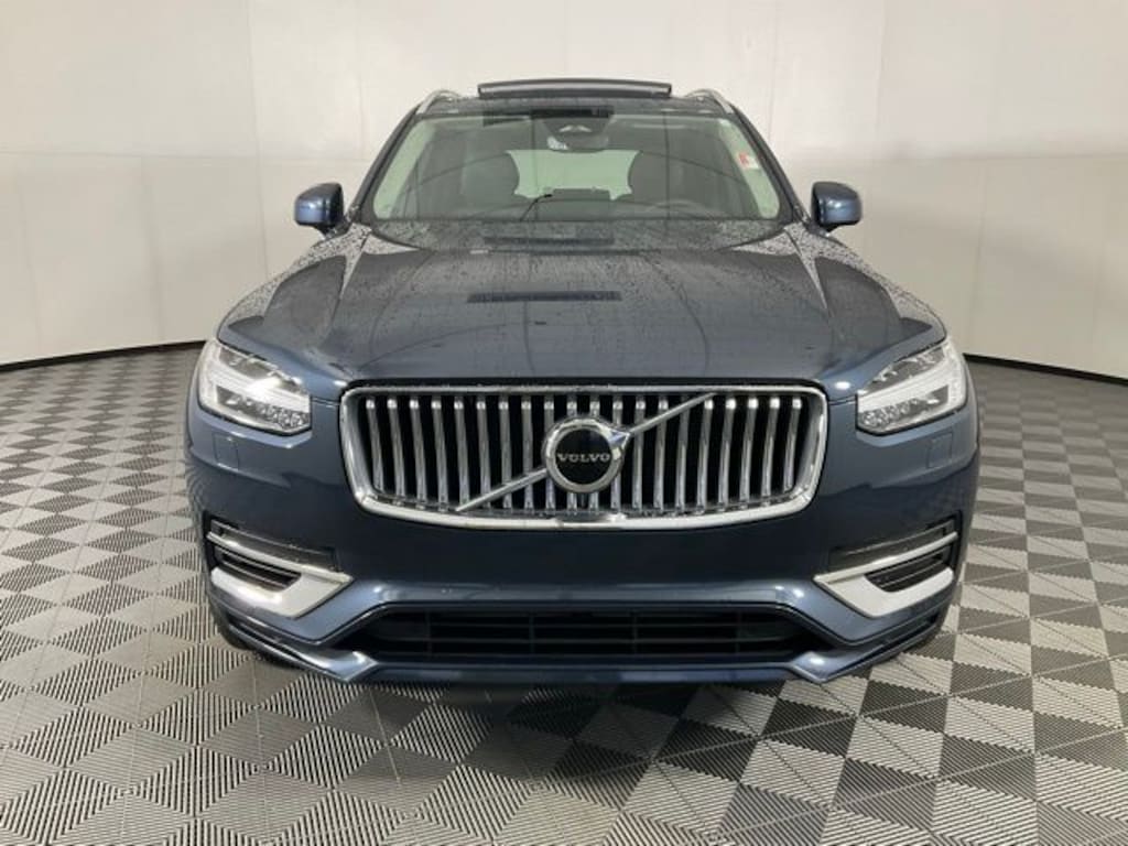Certified 2024 Volvo XC90 plug-in hybrid T8 Core Bright SUV