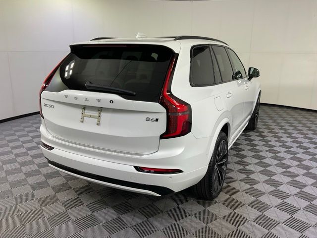 2026 Volvo XC90 Ultra - Photo 8