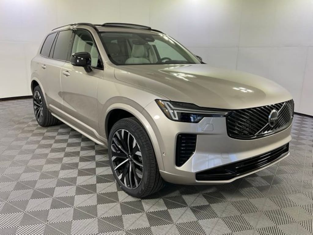 New 2026 Volvo XC90 B6 Ultra Dark Theme 6-Seater SUV