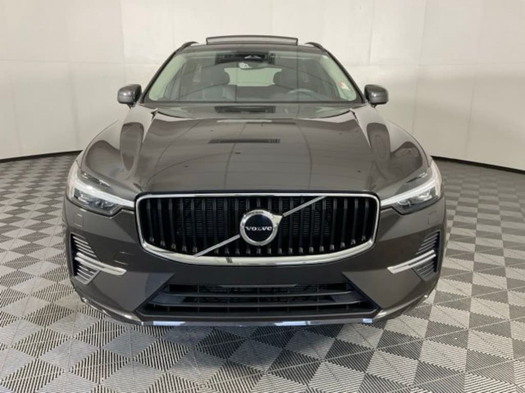 Certified 2023 Volvo XC60 B5 AWD Core SUV