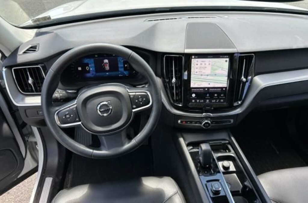 Used 2024 Volvo XC60 B5 Core Dark SUV