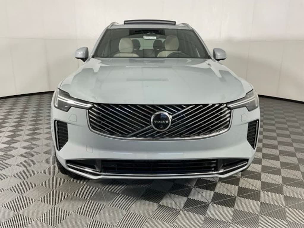 New 2026 Volvo XC90 B6 Plus 7-Seater SUV