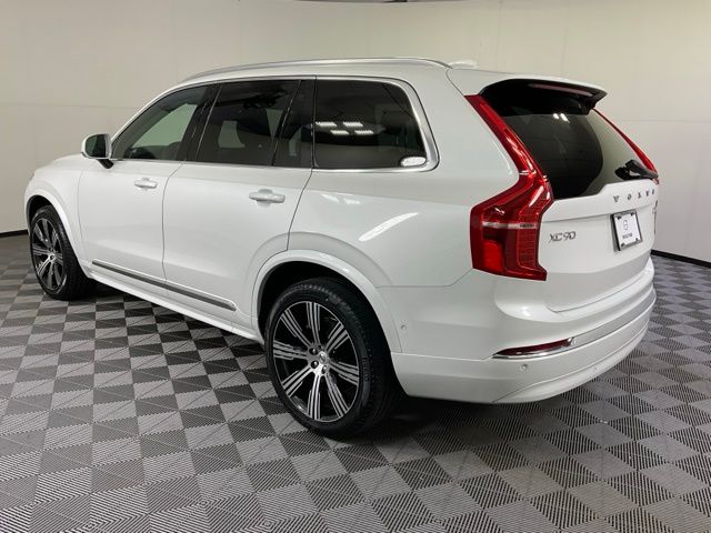 2023 Volvo XC90 AWD Ultimate photo 3