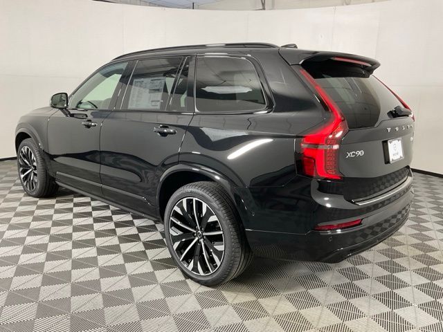 2026 Volvo XC90 photo 4