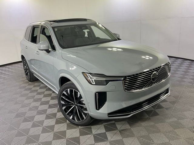 2026 Volvo XC90 Plus - Photo 43