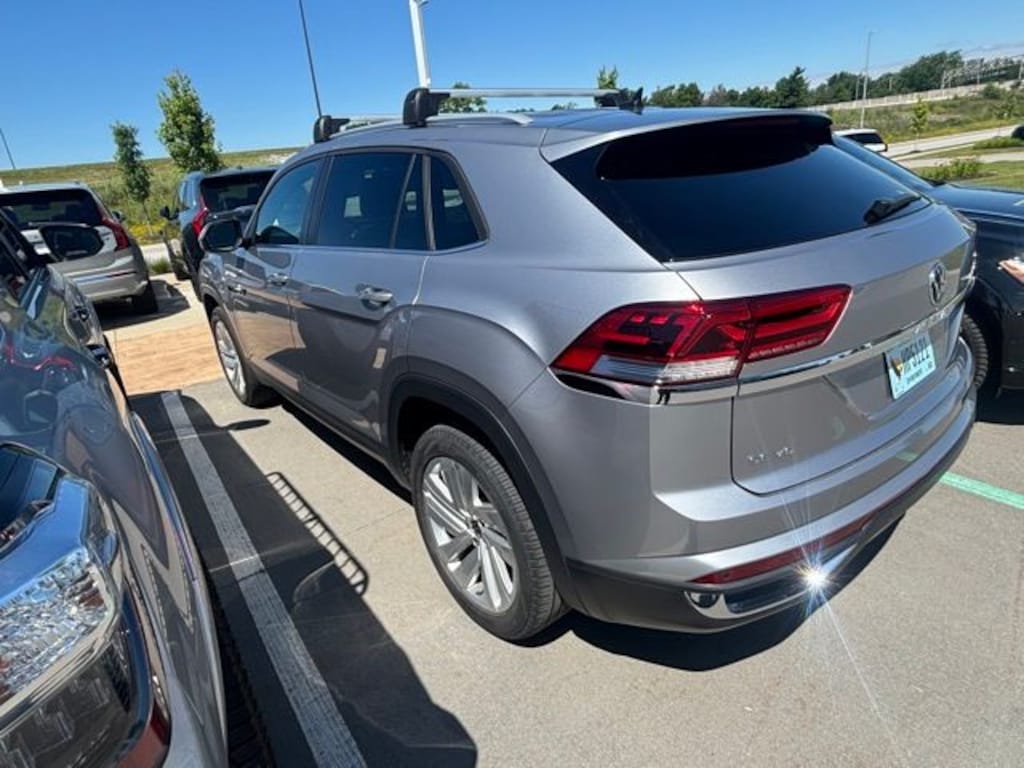 Used 2020 Volkswagen Atlas Cross Sport 3.6L V6 SE w/Technology 4MOTION SUV