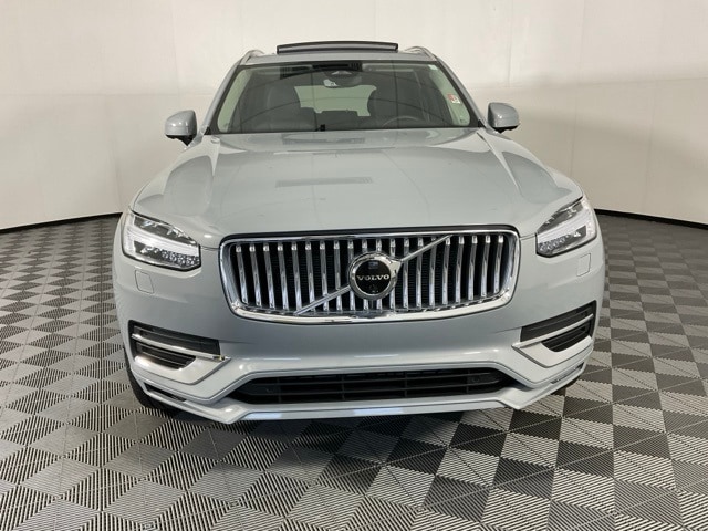 Certified 2024 Volvo XC90 Plus with VIN YV4062PE3R1150801 for sale in Fort Wayne, IN