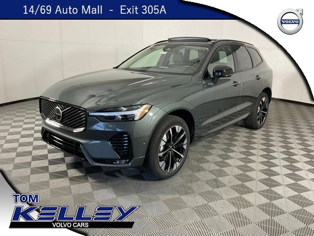 2026 Volvo XC60 B5 Plus Dark AWD's photo