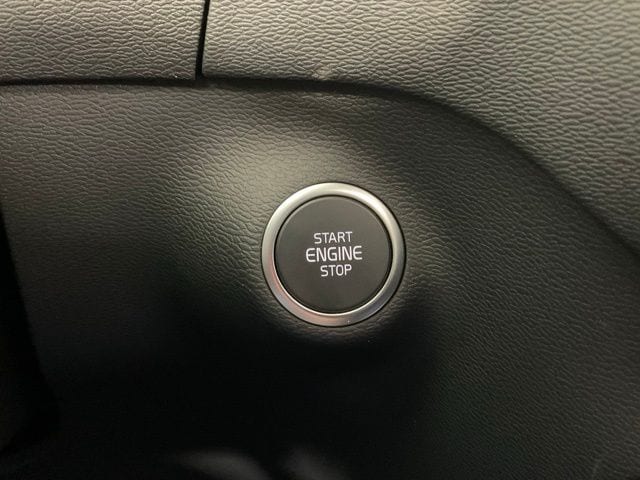 2026 Volvo XC40 Plus - Photo 24