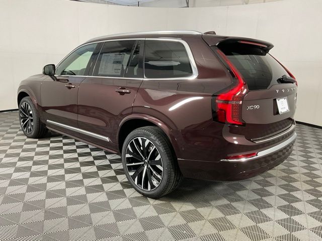 2026 Volvo XC90 Plus photo 4