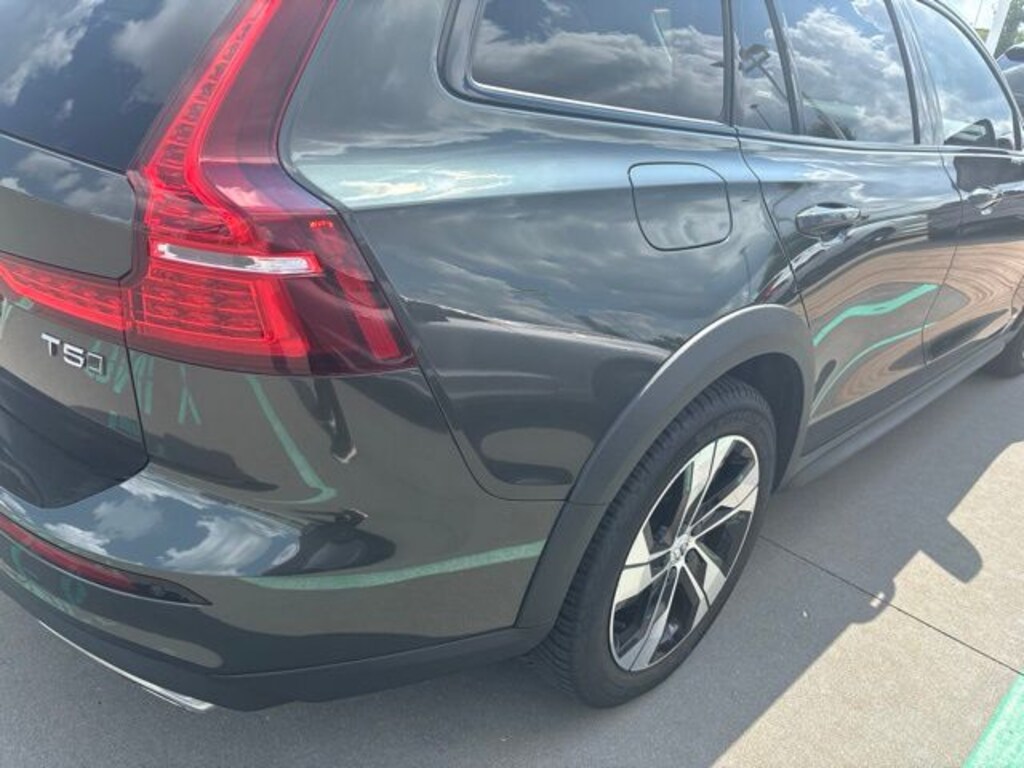 Used 2020 Volvo V60 Cross Country T5 Wagon
