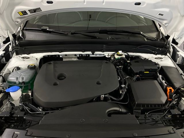 2026 Volvo XC40 Ultra Black Edition - Photo 41