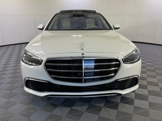 2022 Mercedes Benz S 500 4MATIC photo 2