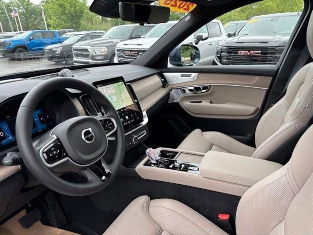 Used 2025 Volvo XC90 B6 (2025.5) Ultra 7-Seater SUV