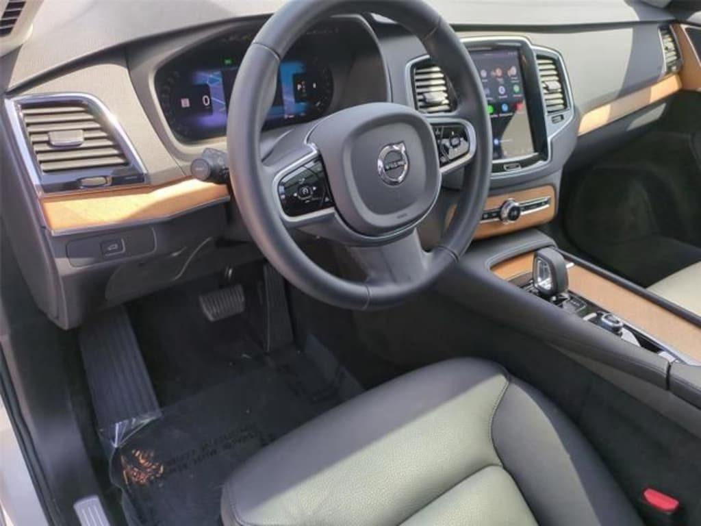 Used 2025 Volvo XC90 B6 Plus 7-Seater SUV