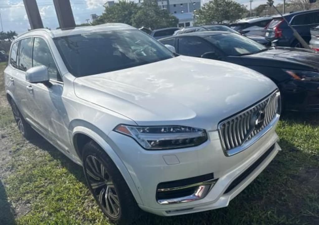 Used 2023 Volvo XC90 B6 AWD Plus 7-Seater SUV