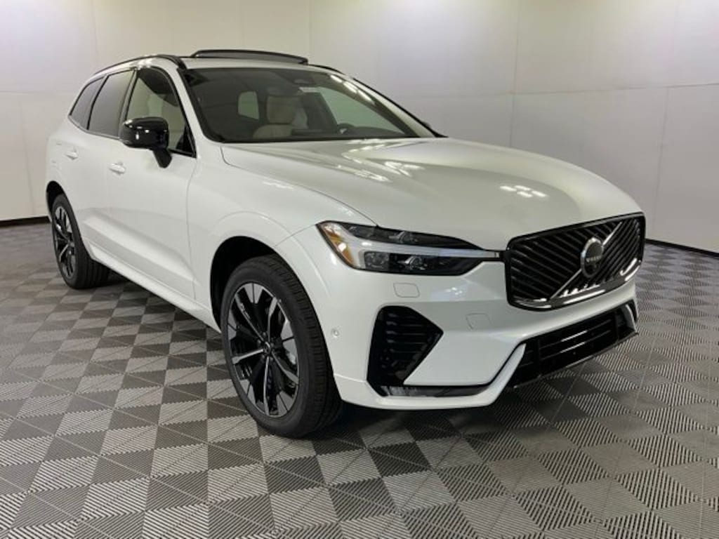 New 2026 Volvo XC60 B5 Plus SUV