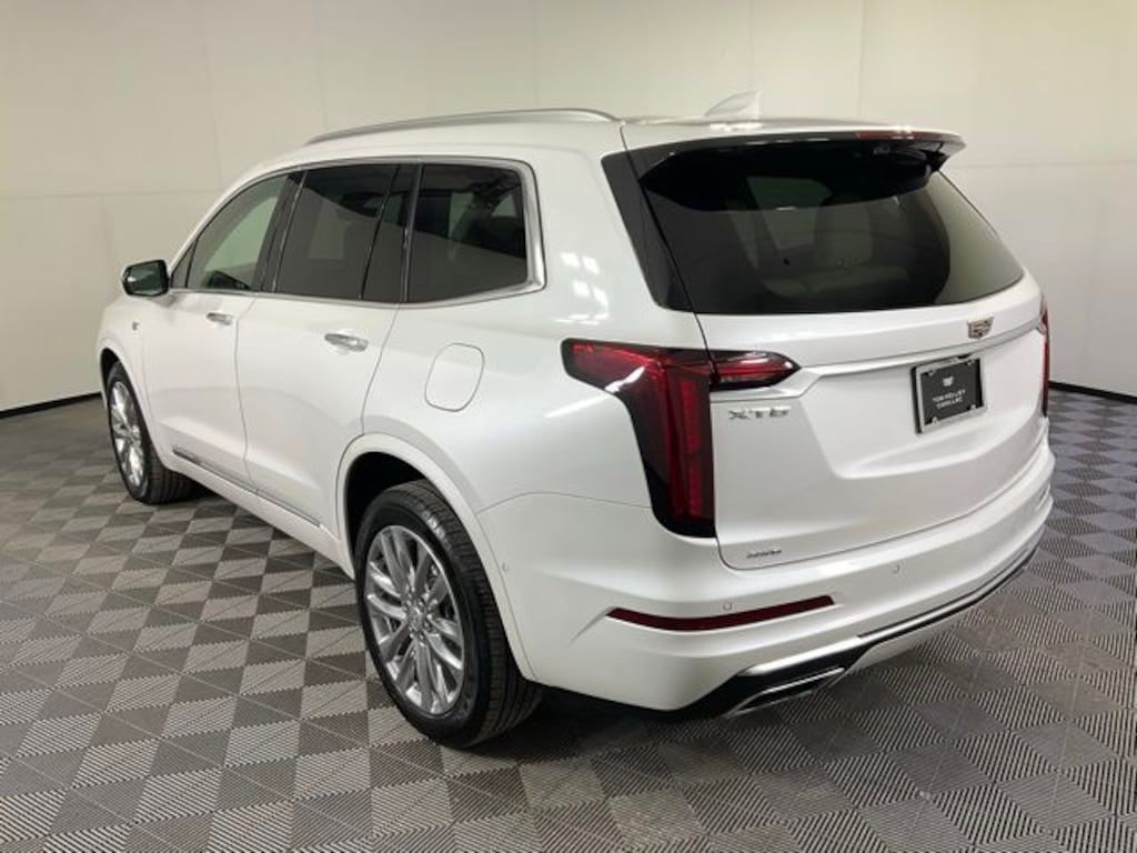 Certified 2022 CADILLAC XT6 Premium Luxury SUV