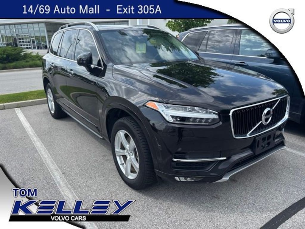 Used 2016 Volvo XC90 T5 Momentum AWD SUV