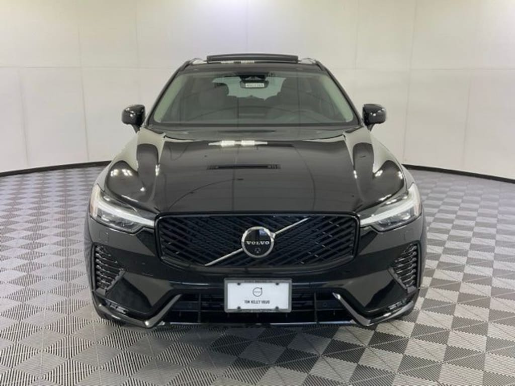 Used 2026 Volvo XC60 B5 Plus SUV