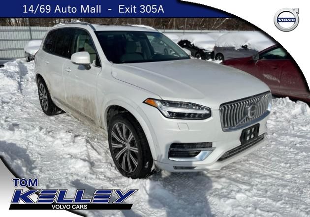2023 Volvo XC90 Plus