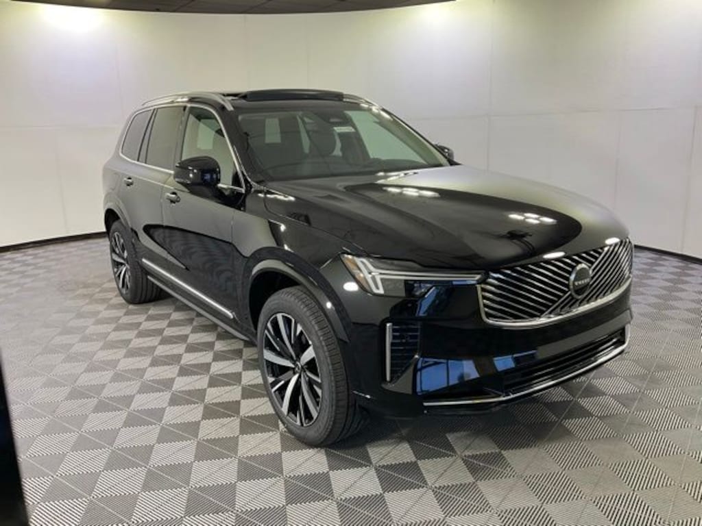 Used 2026 Volvo XC90 B5 Core SUV