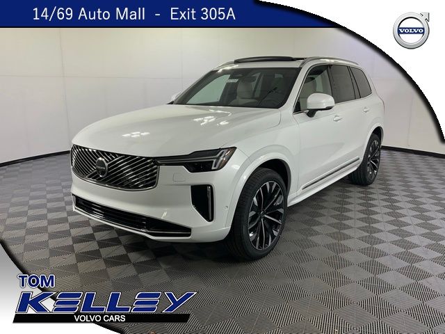 2026 Volvo XC90 Plus's photo