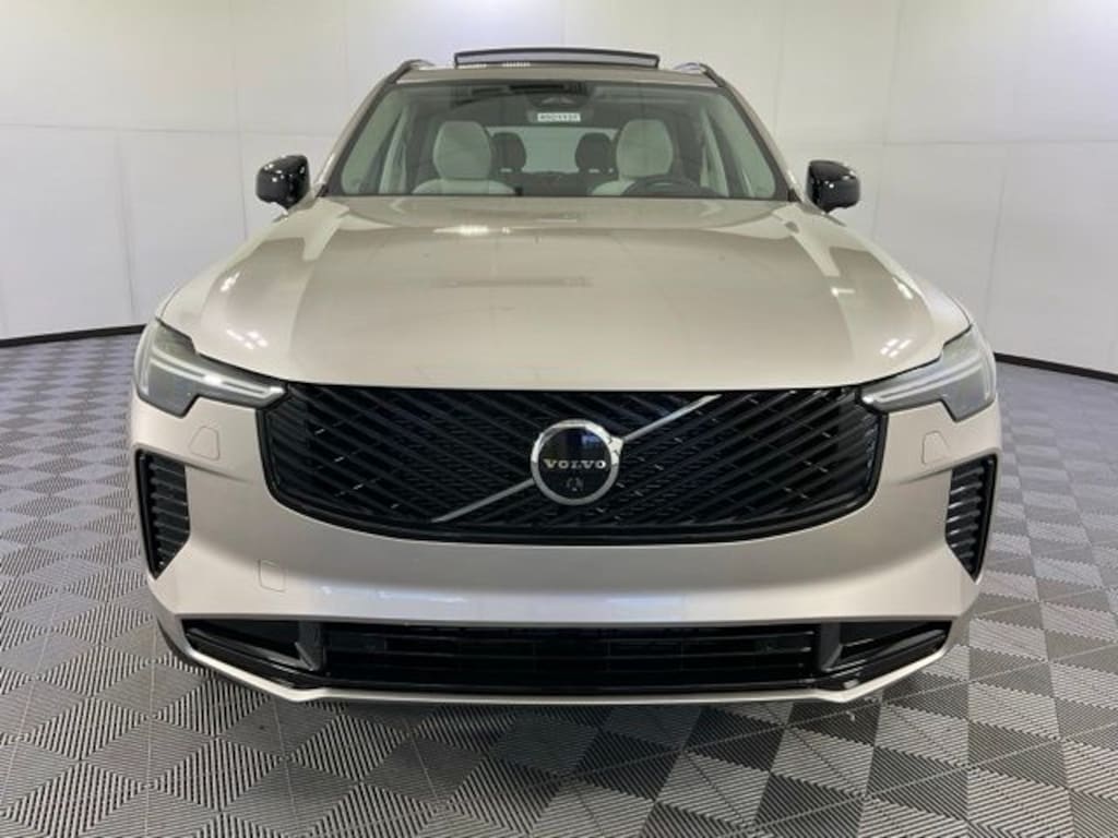 New 2026 Volvo XC90 B6 Ultra Dark Theme 6-Seater SUV
