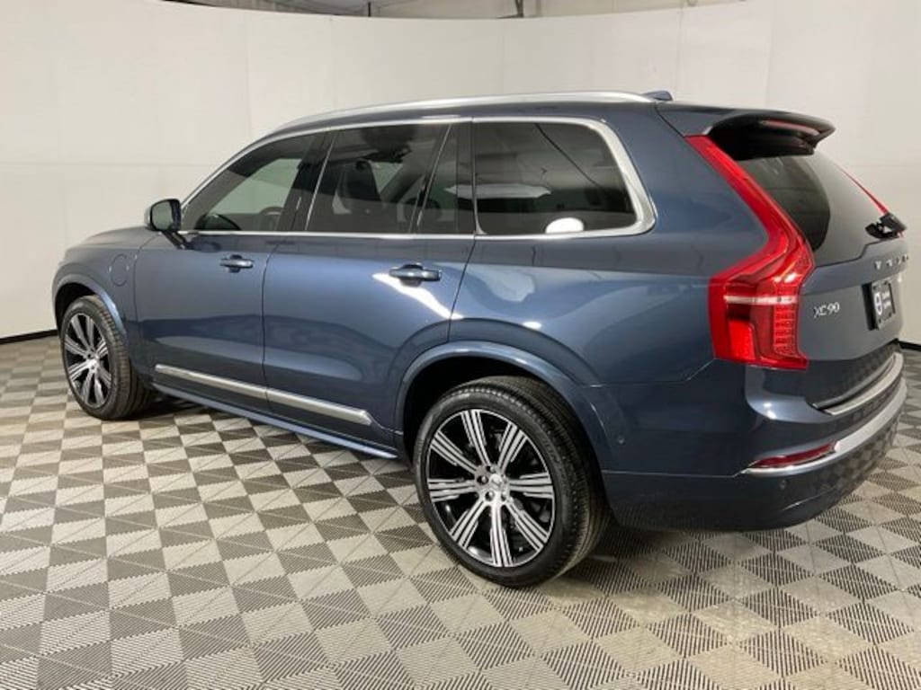 Used 2024 Volvo XC90 plug-in hybrid T8 Ultimate Bright 7-Seater SUV