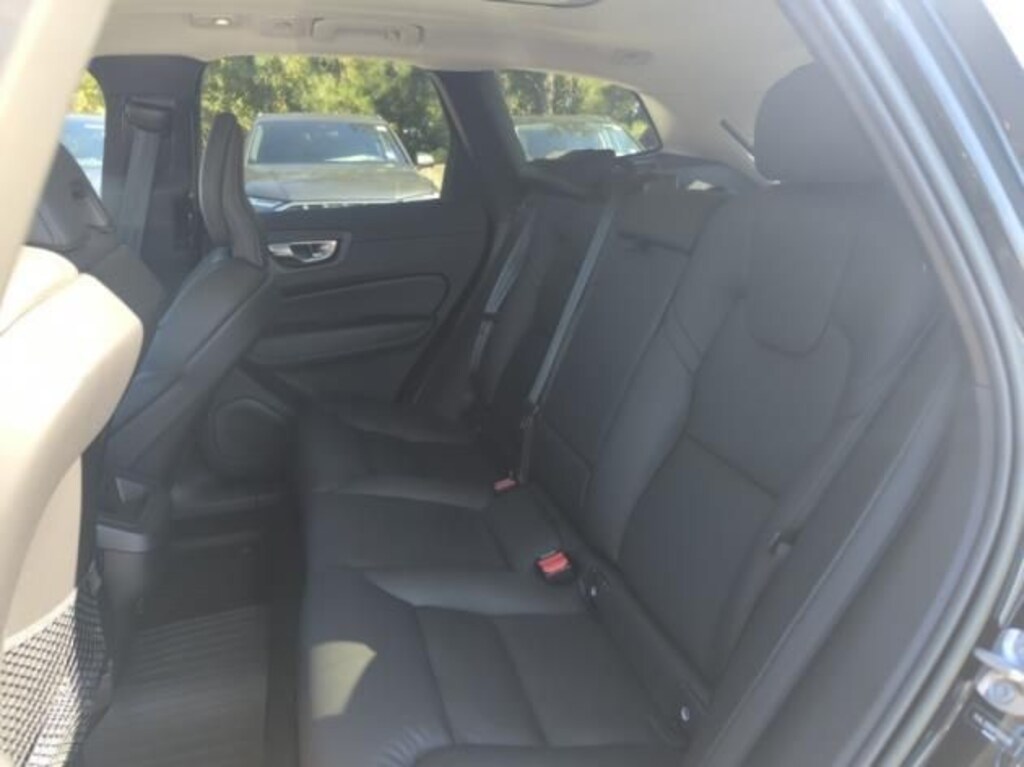 Used 2023 Volvo XC60 B5 AWD Plus Bright SUV