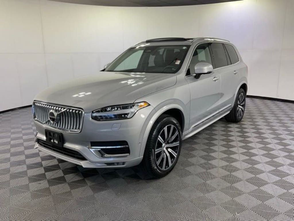 Used 2025 Volvo XC90 B6 Plus 7-Seater SUV