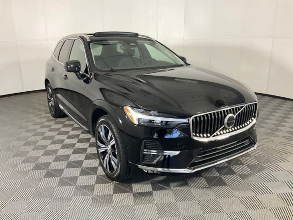 Used 2023 Volvo XC60 B5 AWD Plus Bright SUV