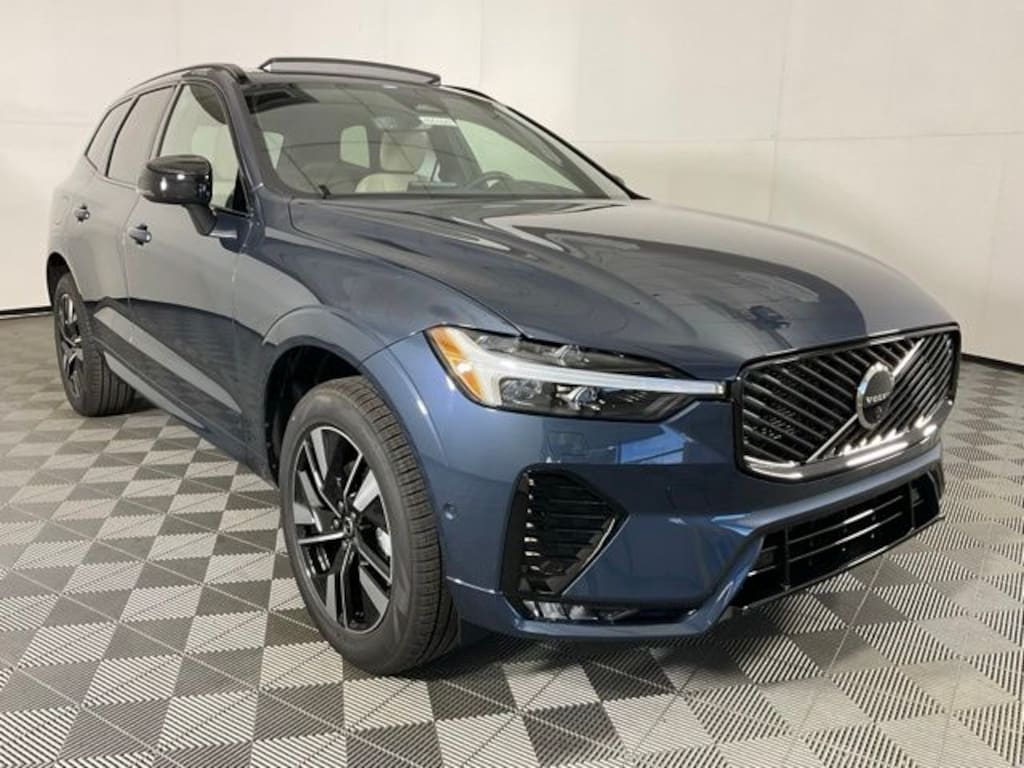 New 2026 Volvo XC60 B5 Plus SUV