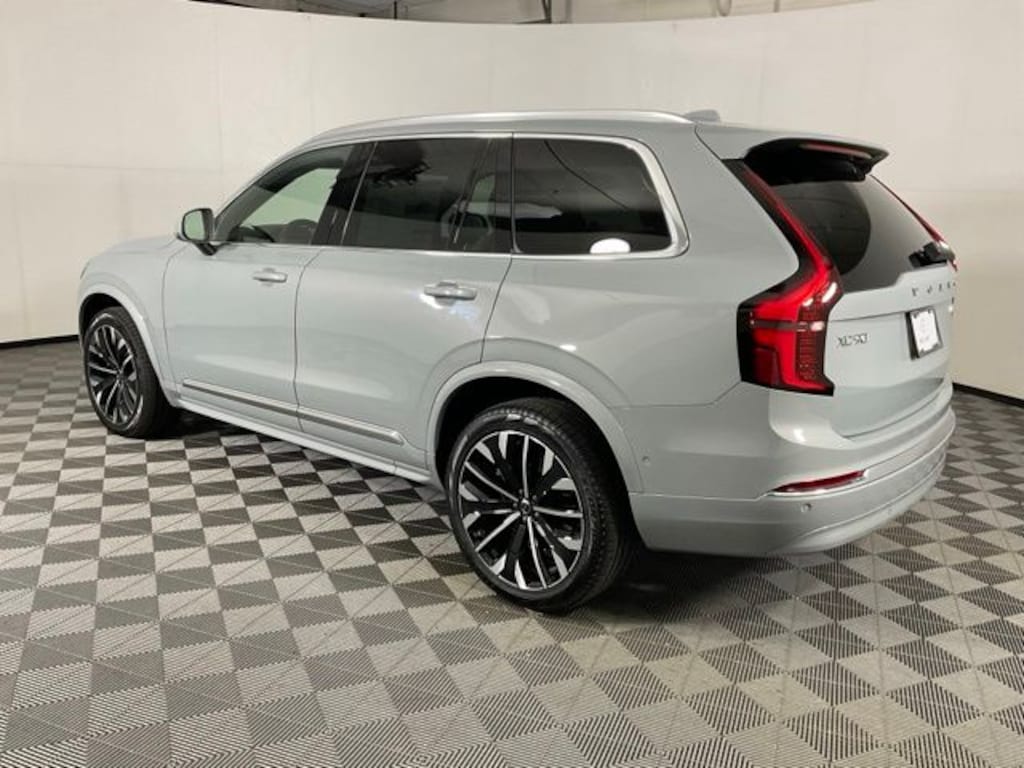 New 2026 Volvo XC90 B6 Plus 7-Seater SUV