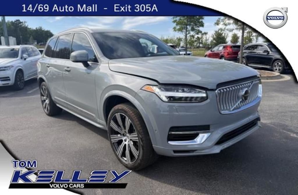 Used 2025 Volvo XC90 plug-in hybrid T8 Plus 7-Seater SUV