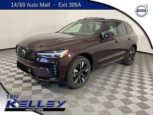 2026 Volvo XC60 Plus's photo