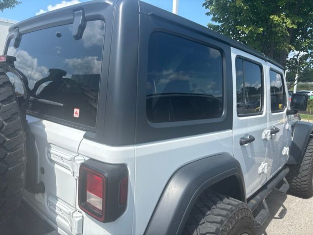 Used 2018 Jeep Wrangler Unlimited Sport 4x4 SUV